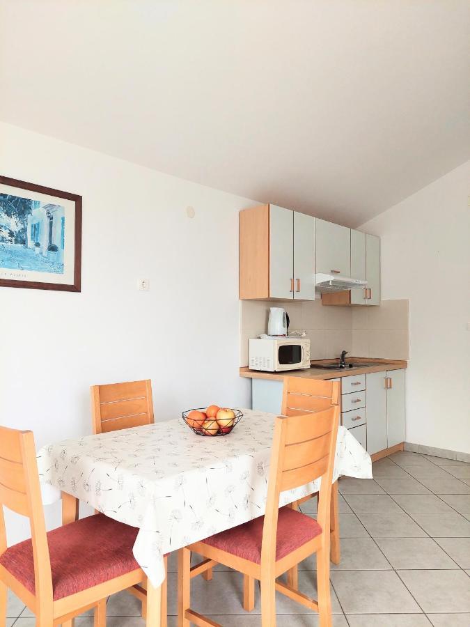 Apartments Dia 泽斯特拉格 外观 照片
